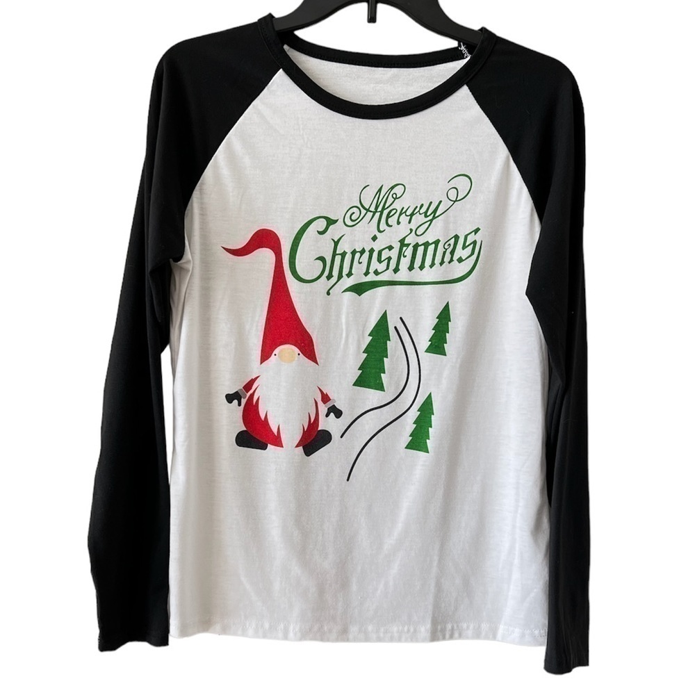 Gnome Long Sleeve Christmas Tee Size Medium - Picture 1 of 5